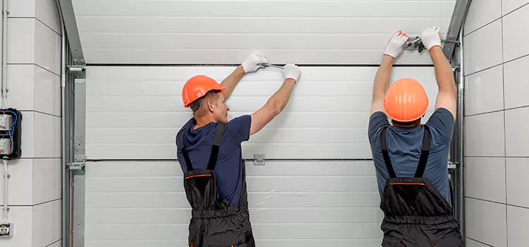 Choose Us for Your Garage Door Needs in East Lansing