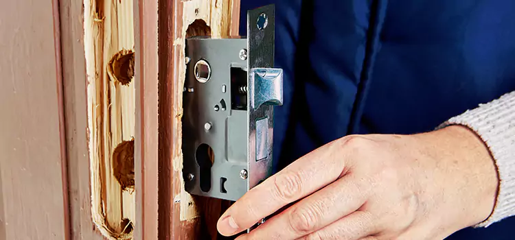 Garage Door Lock Replacement East Lansing